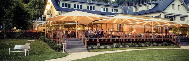 3_Panoramaterrasse_Familienfeier_(c)Krainerhütte