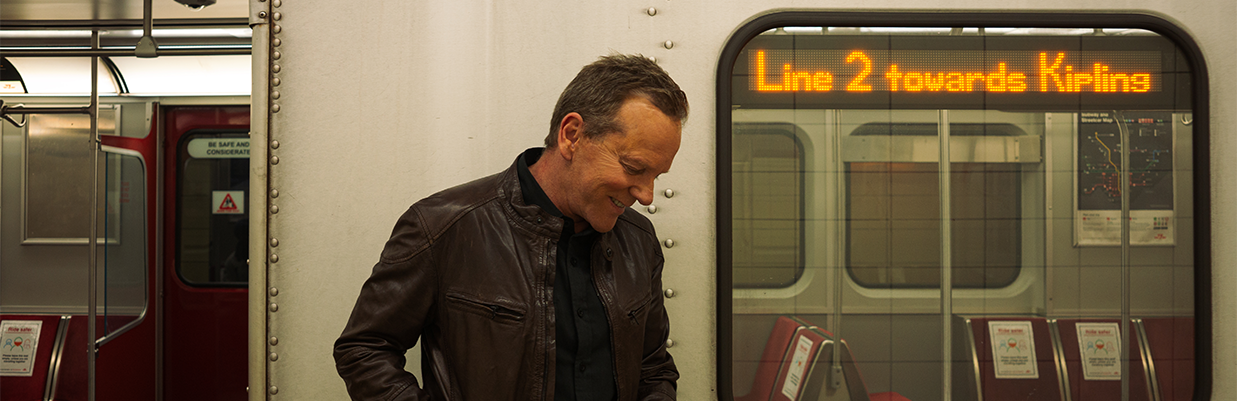 © Clayton Cooper Kiefer Sutherland Header