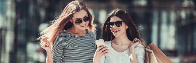 Shopping.9a53f8f8.fill-1237x401