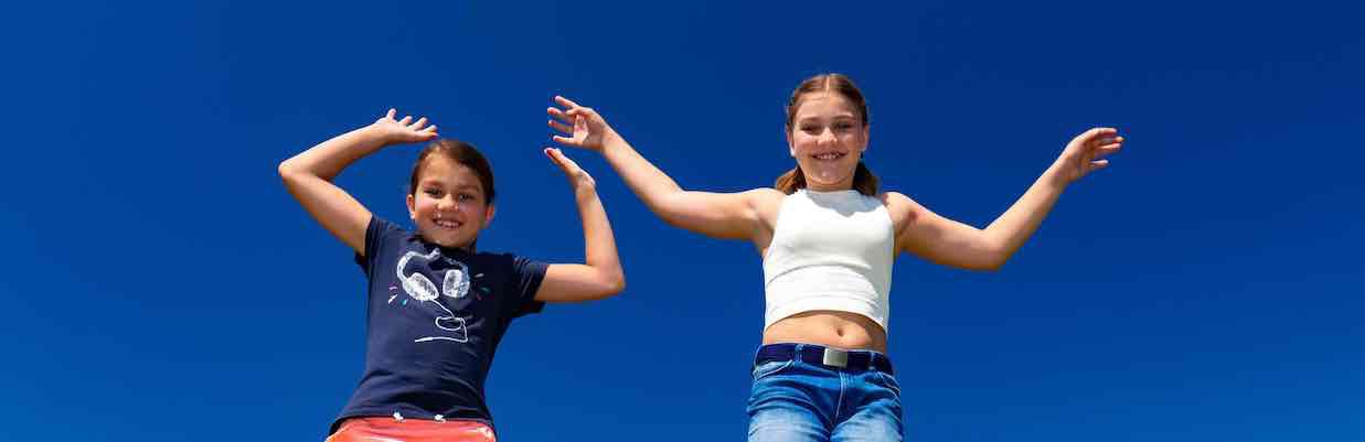 © Harry Schiffer Wolkenlos_Familienhotels Steiermark_Titel.jpeg